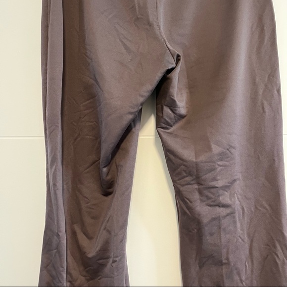 Reebok | Wide/Flared Leg Leggings - Picture 10 of 14